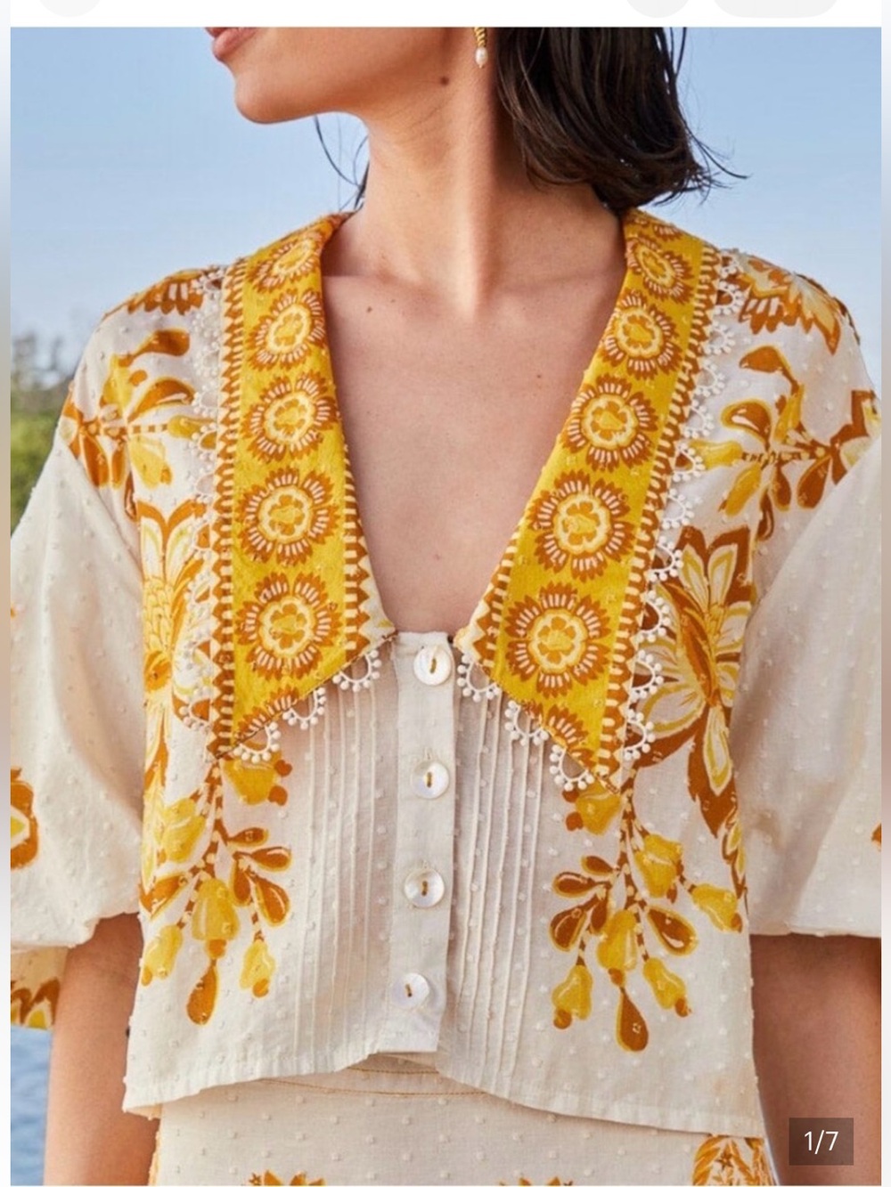 FARM Rio Off White Aura Floral Top NEW - Picture 2 of 8